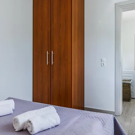 The Yard Apartment Skopelos Town