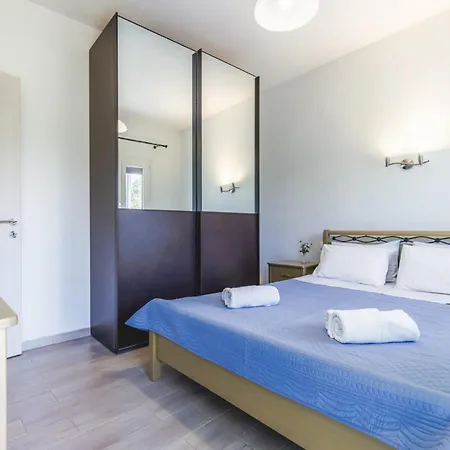The Yard Apartament *